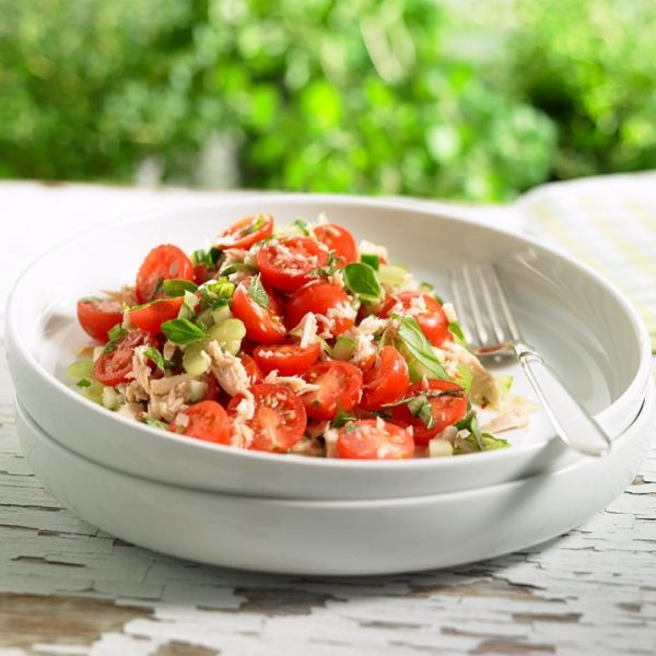 fresh tomato tuna salad